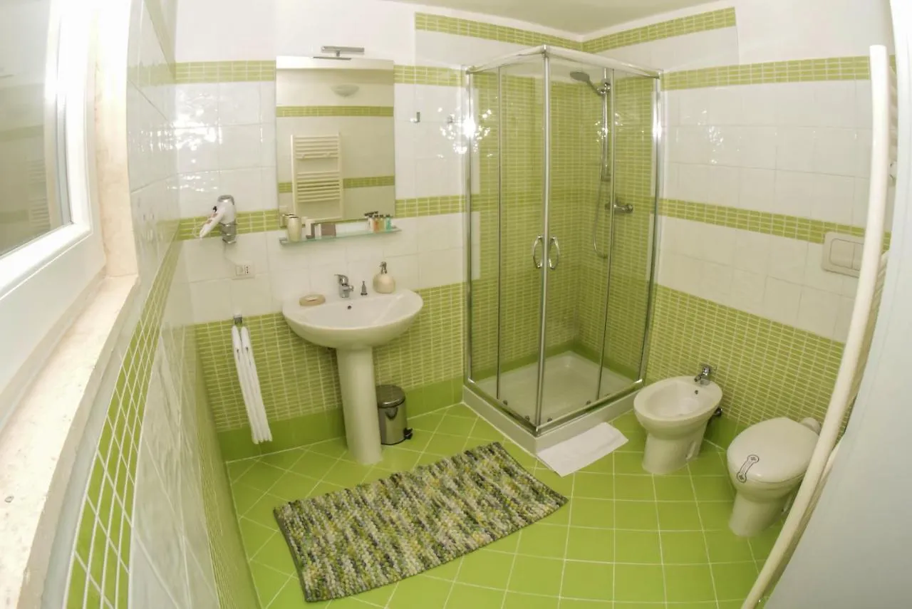 Ferrante D'Aragona rooms Lecce Italia