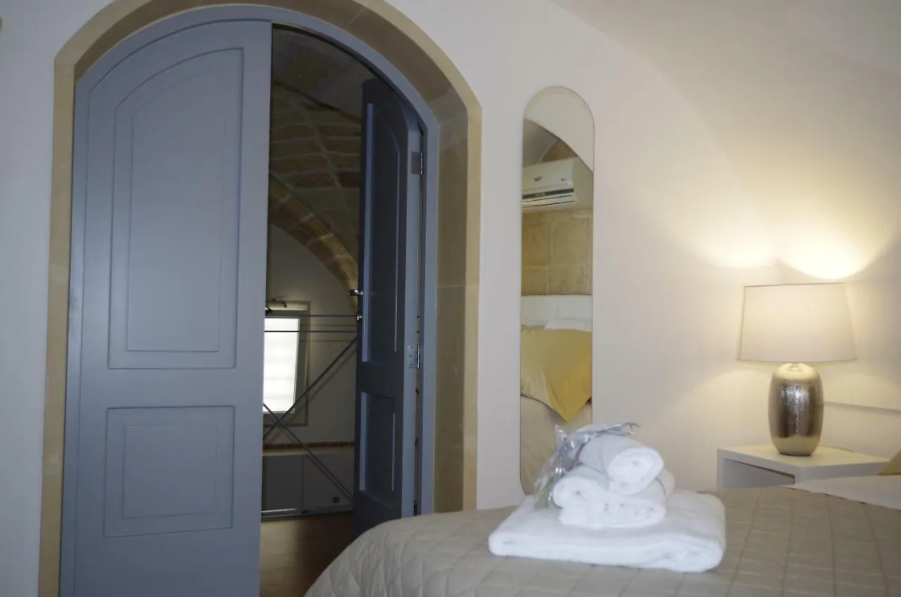 Ferrante D'Aragona rooms Lecce Bed and breakfast